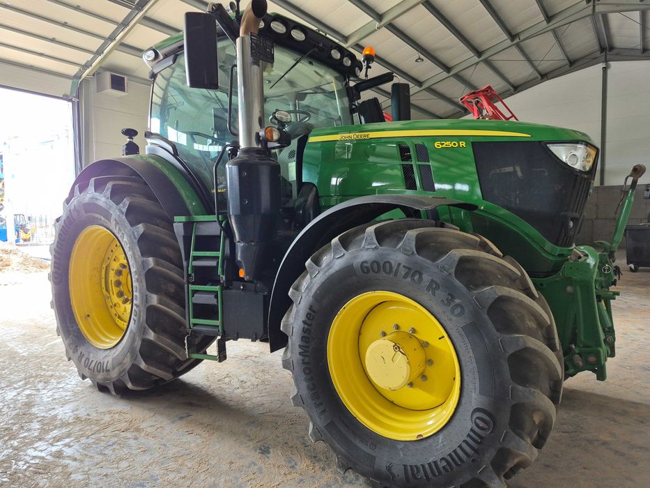 John deere 6250r full opcja stan idealny