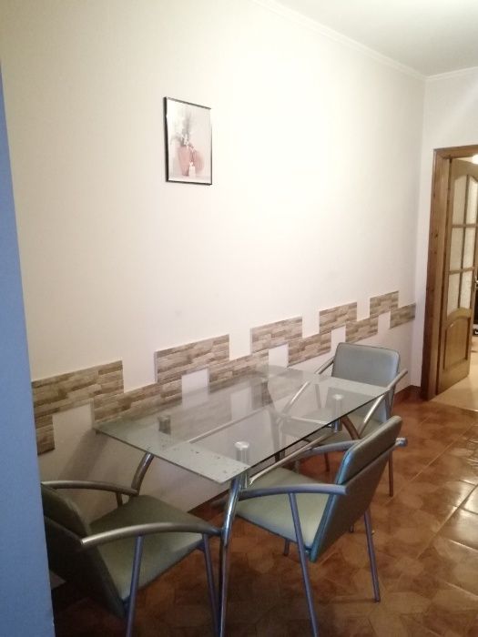 Посуточно двухкомнатная зади отеля Надия. Центр. Отчетные документыи