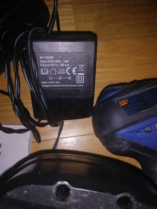 шуруповерт DEXTER IC 120 CD