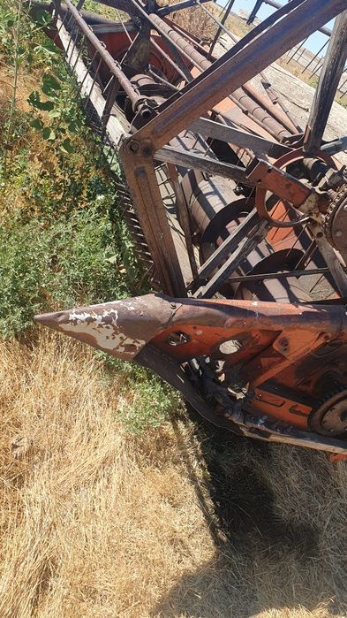 Комбайн НИВА СК5