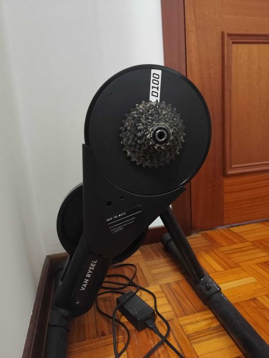 Rolo Inteligente Van Rysel D100 (negociável)
