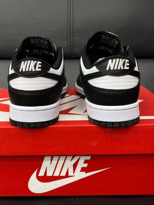 Nike Dunk Low Czarny R.37,5