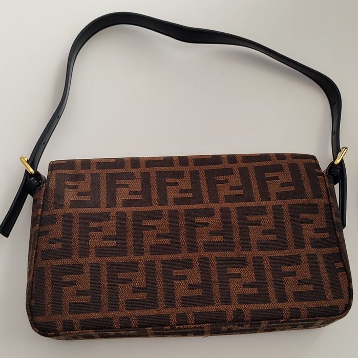 Mala clássica e intemporal