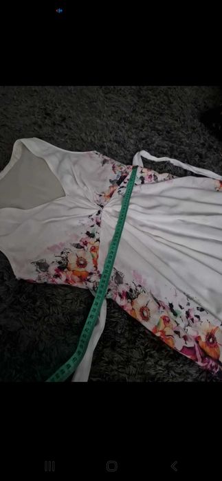 Piękna letnia sukieneczka rozmiar 34/36