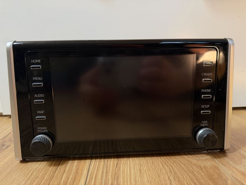 Oryginalne radio Toyota RAV4 2019+ CarPlay