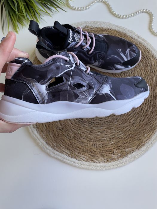 Кросівки Reebok оригінал 35,5р