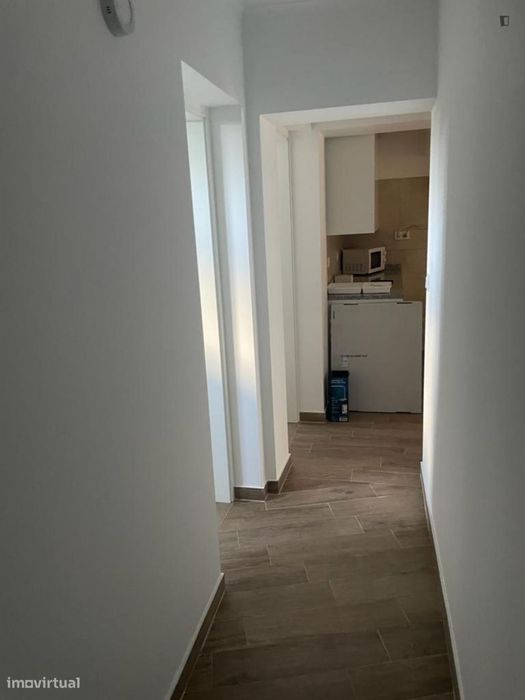 Quarto - localizado em Parque das Nações Lisbon