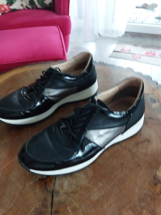 Buty sportowe Oleksy rozmiar 40 długość wkładki 26 cm