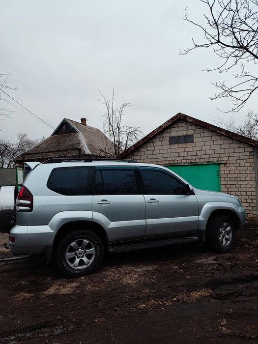 Toyota Land Cruiser Prado 120 (4.0 Газ/Бензин)— Легендарная надёжность
