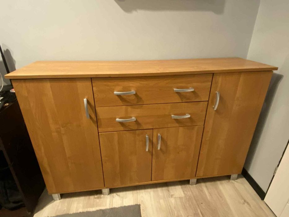 Komoda w ładnym  stanie