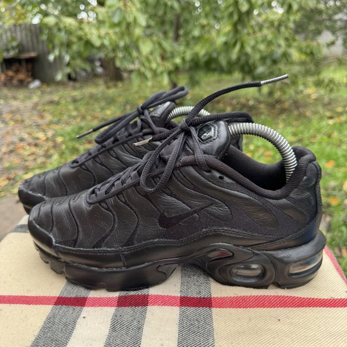 Кроссовки Nike Air Max Plus TN Black, 39 размер, Оригинал, Кросівки