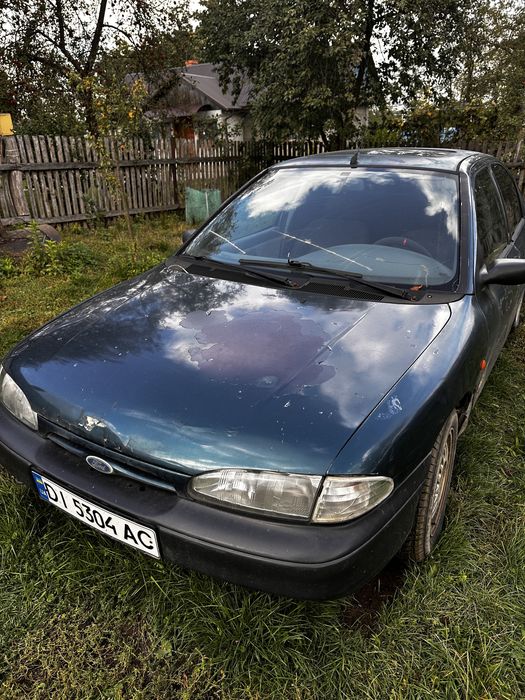 Ford mondeo 1 на повному ходу