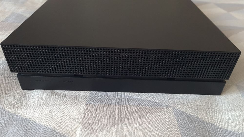 Xbox One X 500GB