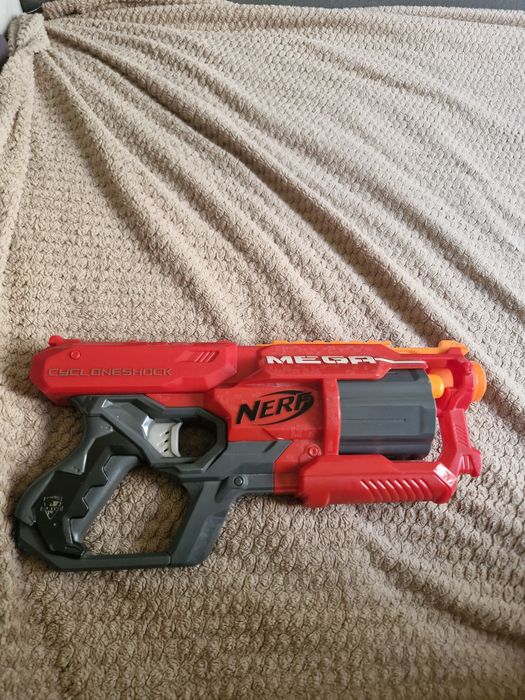 Бластер Hasbro Nerf Mega Cycloneshock (й