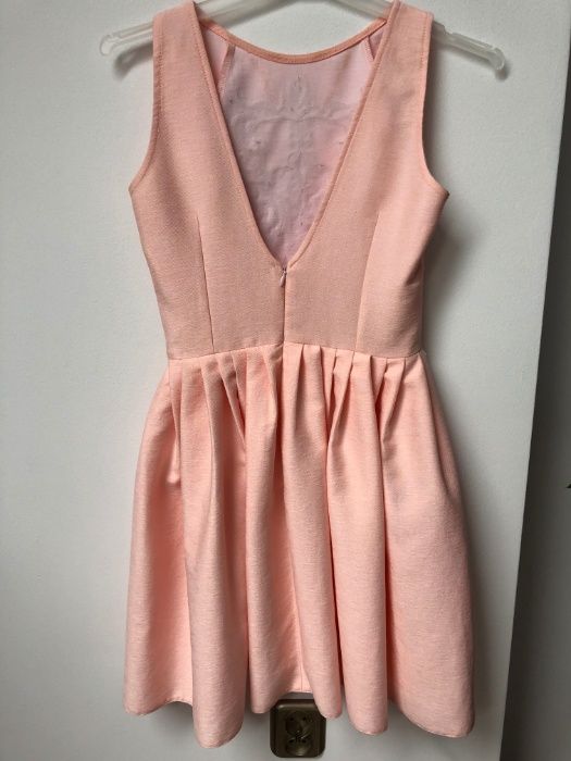 Sukienka LOU Sophia pastelowa z haftem rozmiar XS