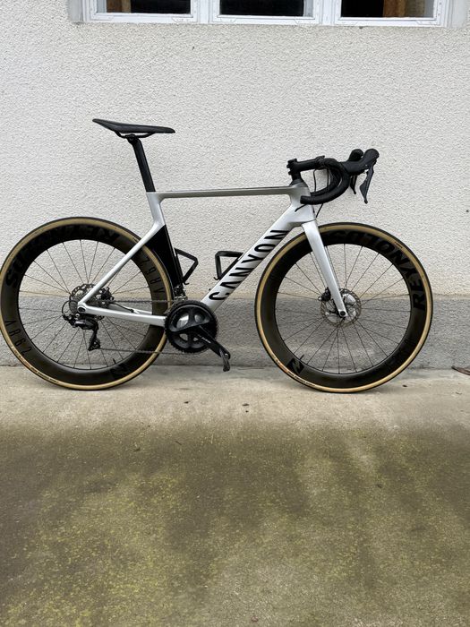 Карбоновий шосейний велосипед canyon aeroad cf slx
