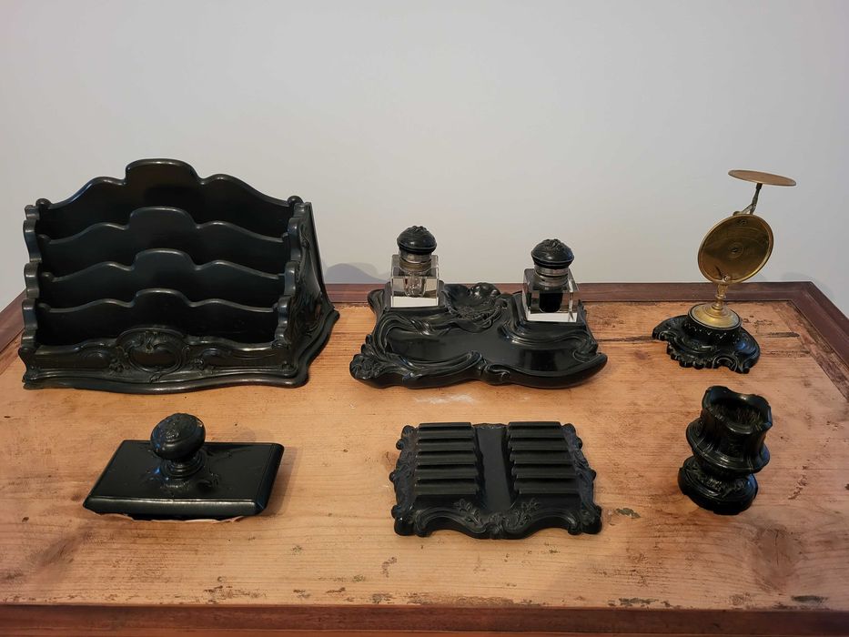 Conjunto de Secretária em ébano