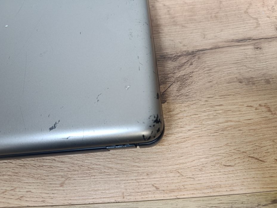 15'6 ноутбук HP 635/AMD E-350/SSD 256GB/8GB Ram/Батарея 0% зносу 3 год