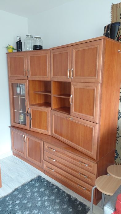 Oddam regał i szafe w dobrym stanie