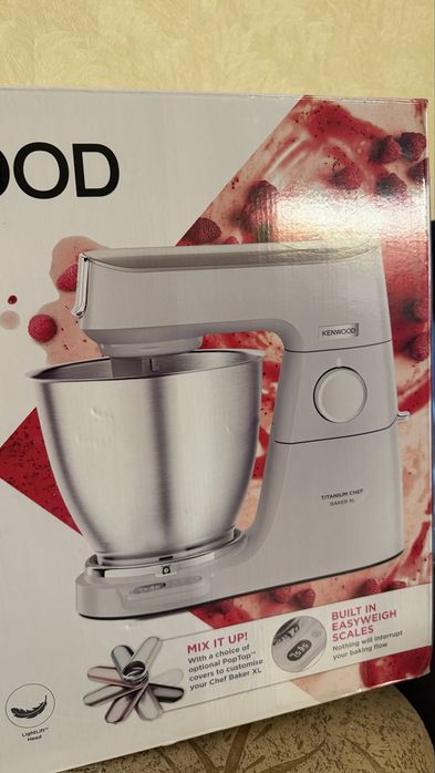 Kenwood titanium chef baker XL. Кухонна машина kenwood