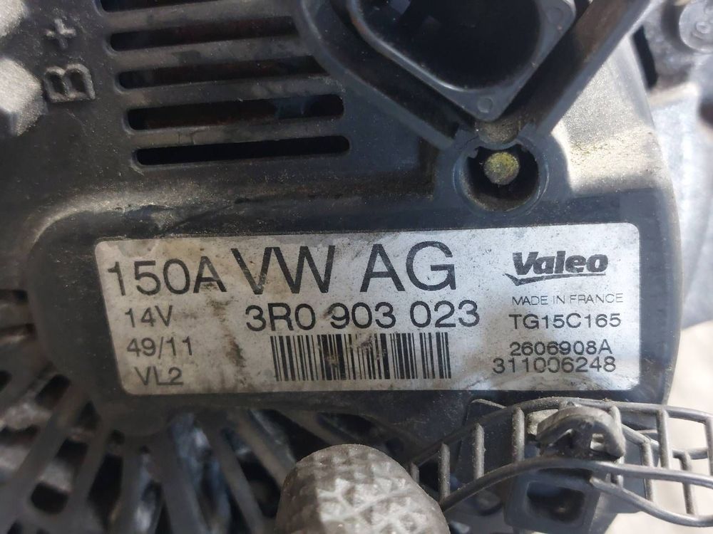 alt
