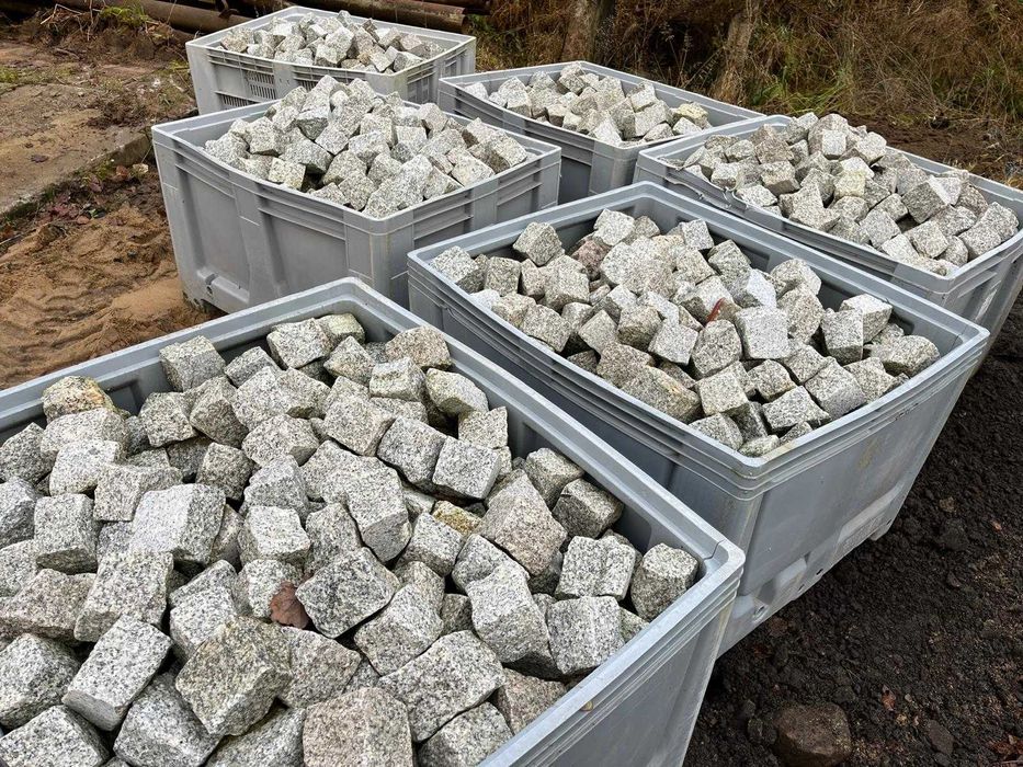 Kostka granitowa 8/11 szara łupana opornik krawężnk granitowy