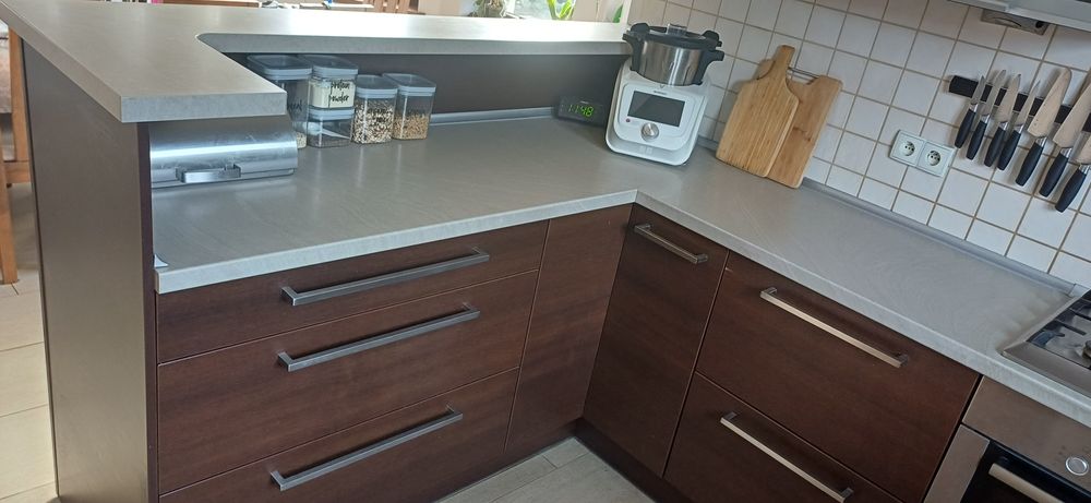 Zabudowa kuchenna ze sprzętem