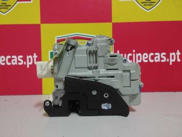 Fecho da Porta Frente Dto SEAT LEON | 05 - 13 l 132067