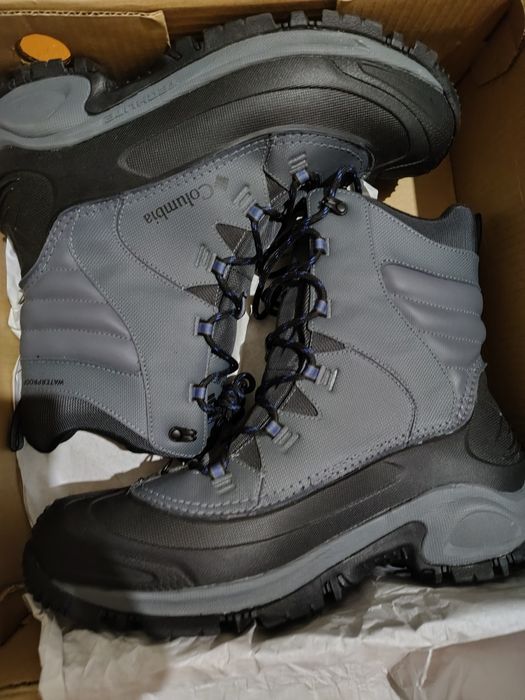 Продам термоботинки Columbia оригинал новые недорого.стелька 31 см