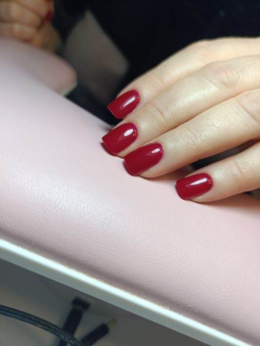 Манікюр з укріпленням,покриттям.Педикюр апаратний