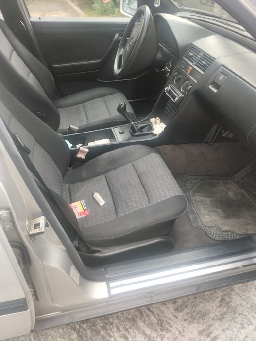 Vendo Mercedes c200d