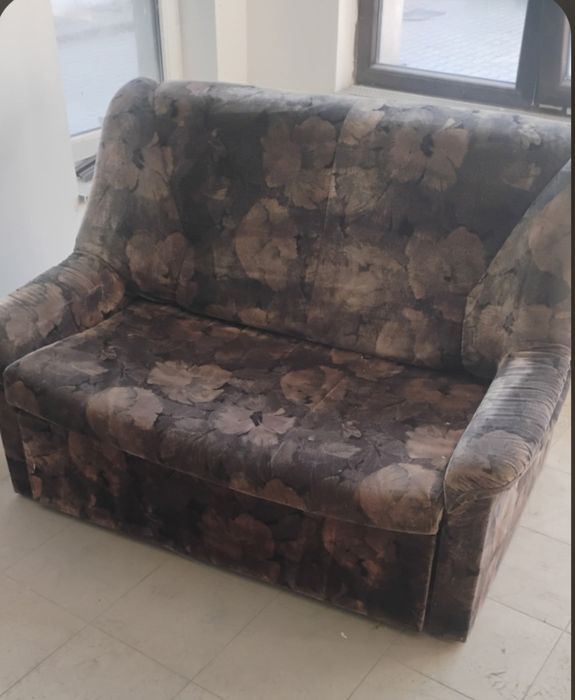 Sofa 2 osobowa  2 sztuki