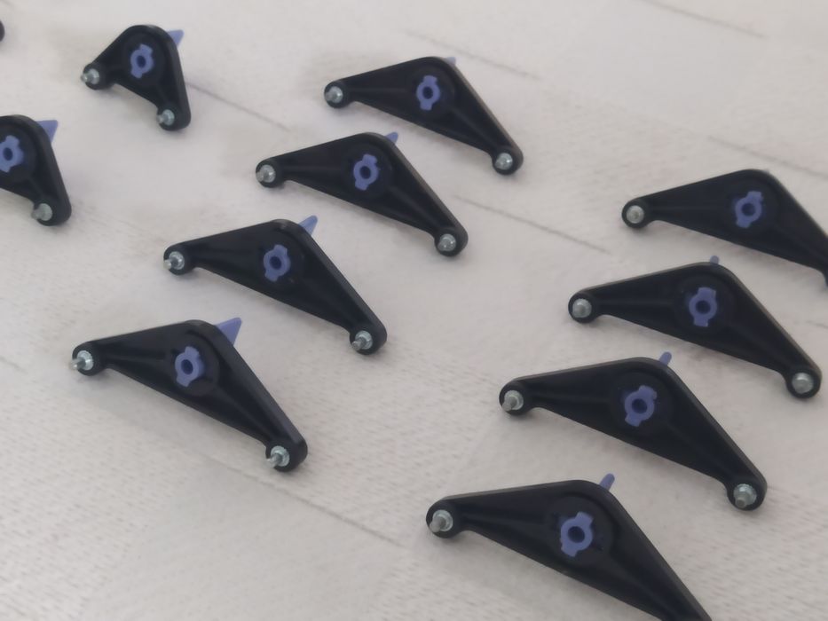 14 Fixadores Drives/Disco64584392803585123