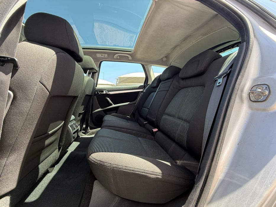 Peugeot 407 SW — fotografia 10