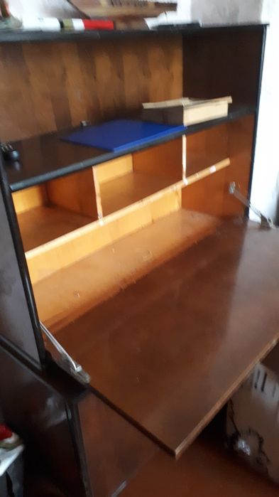 Продам мебель б/у .