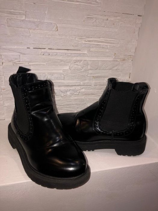 Шикарные ботинки на девочку