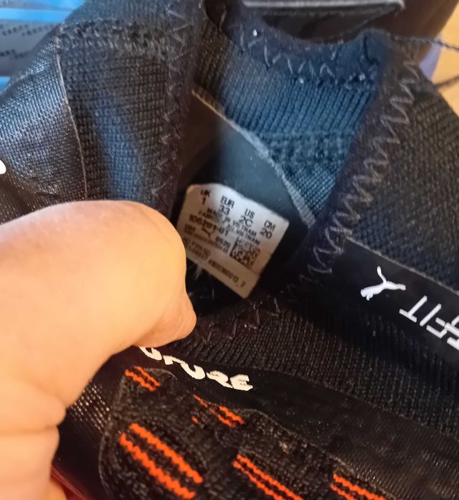 Продам бутсы( шиповки) Puma Future NETFIT, размер 33(20 см).