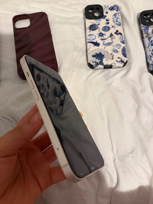 iPhone 13 128GB Branco | Saúde 92% | +5 Capas + Cabo + Película
