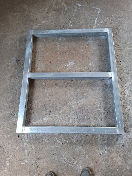 Stojak,Podstawa pod mauzer 1000l