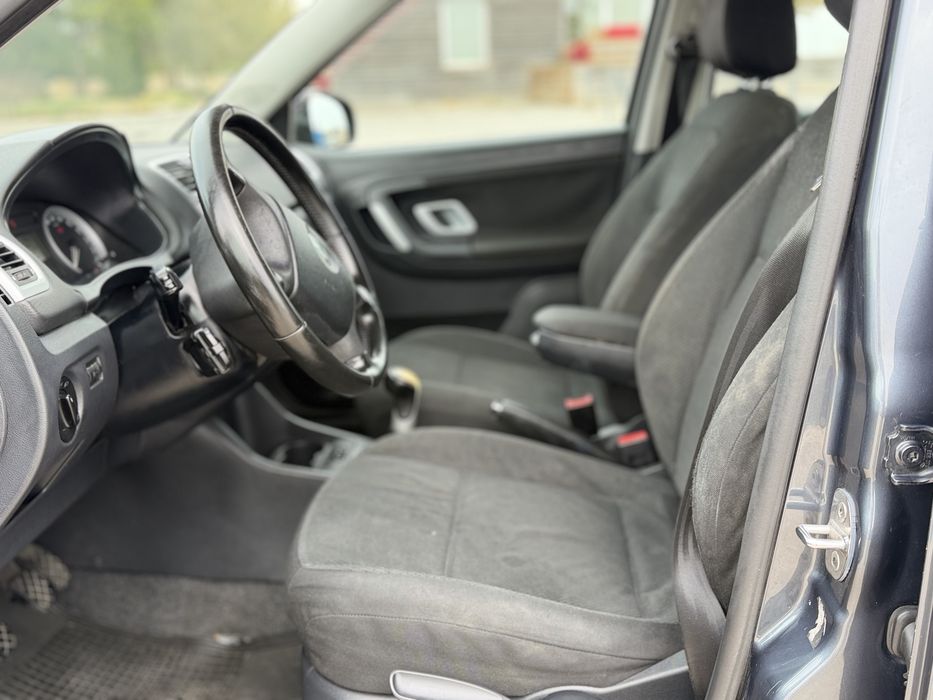 Skoda fabia 1.2 gasolina nacional impecavel — photo 4