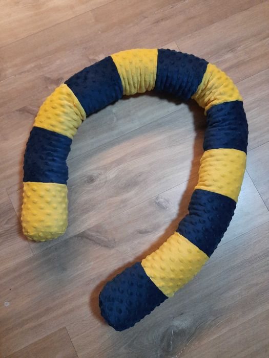 Handmade wałek pod drzwi okno stoper poduszka wąż - kolorowy minky