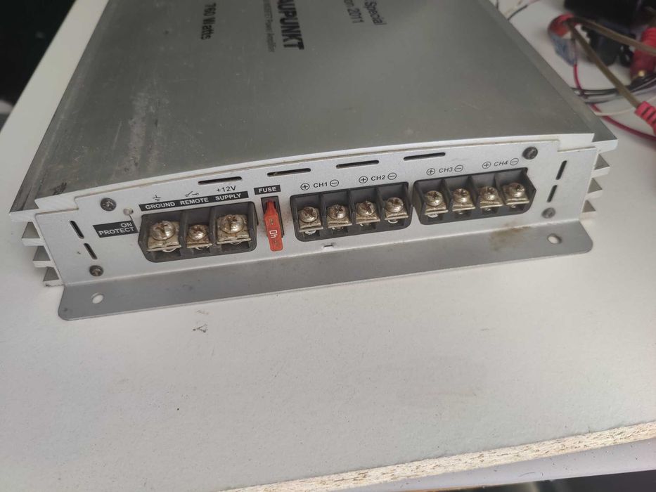 amplificador de colunas carro