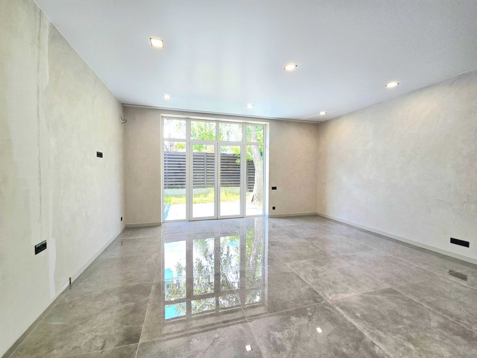 Дуплекс з новим ремонтом біля парку, Ірпінь