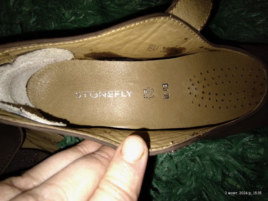 Шкіряні туфлі бренду Stonefly 38 розмір