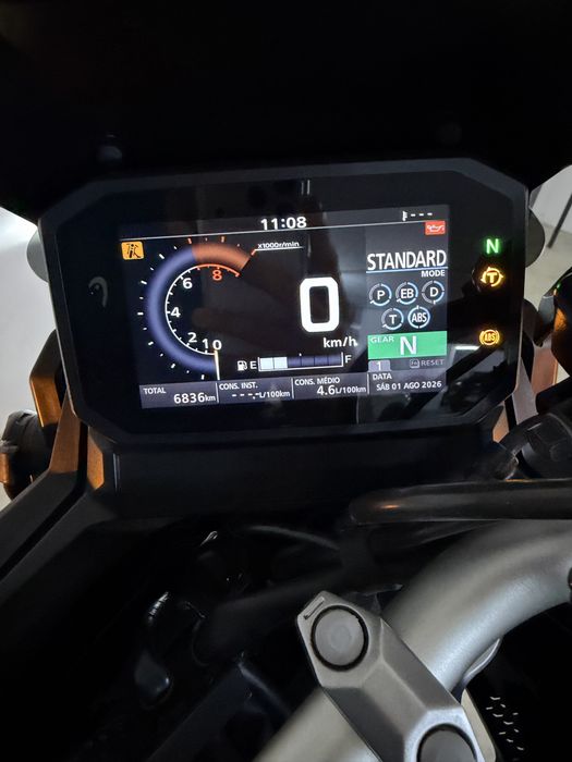X-ADV 750 de 2024 - 6800kms
