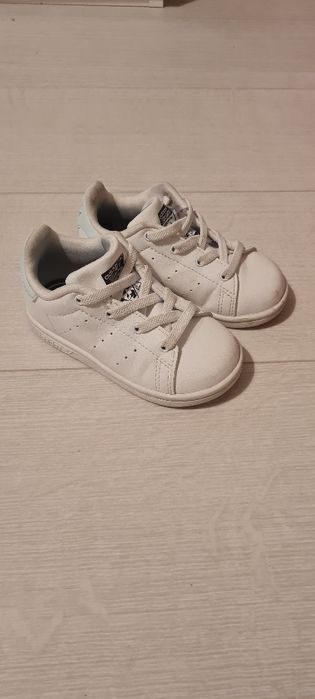 Ténis Stan Smith - T 22