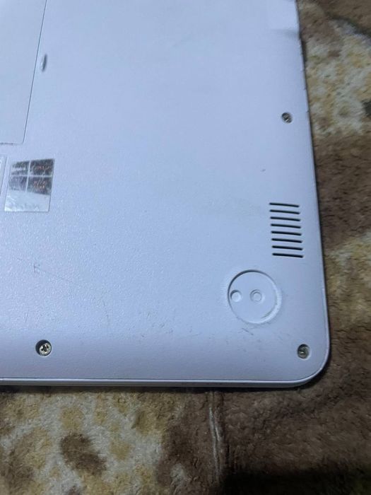 ASUS R417S  Ноутбук