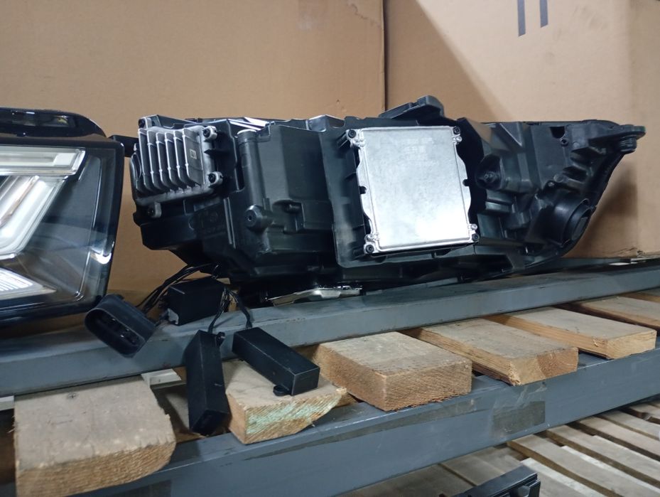 Audi Q5 17-20 фары фул комплект с блоками