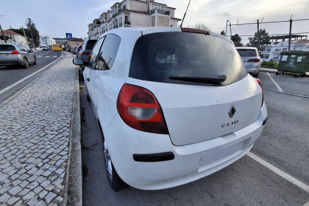 Renault Clio 1.5 dCi Comercial – 2008 – 320.000 km
