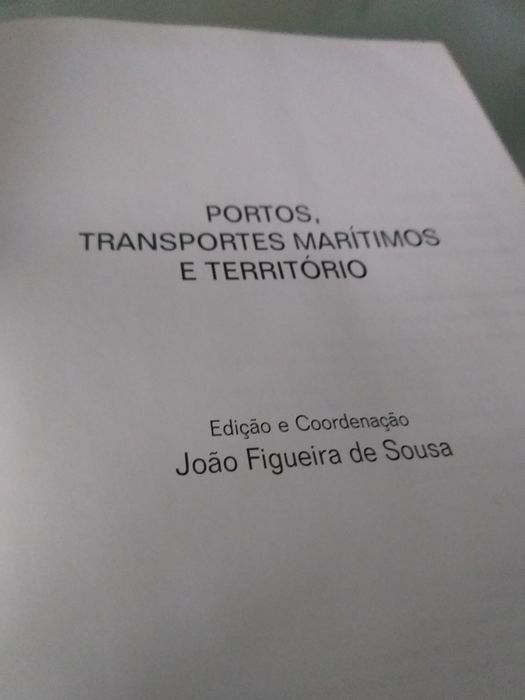 "Portos, Transportes Marítimos e Território"